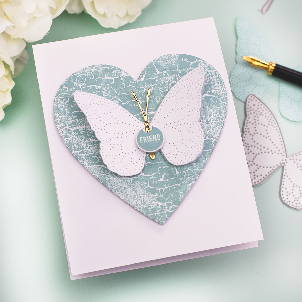 5 easy Butterfly Die-cut Projects Cards Box and Tag - Bibi Cameron